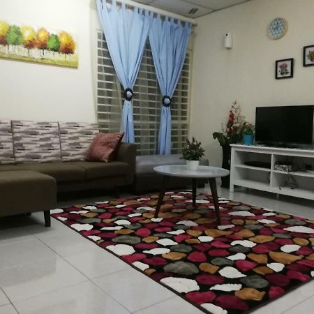 A1-04-03 Damiana Apartment タンジュン・マリム エクステリア 写真